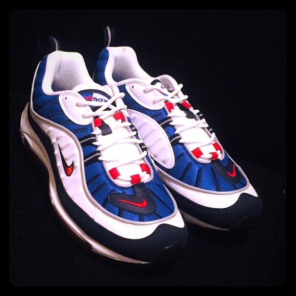 gundam air max
